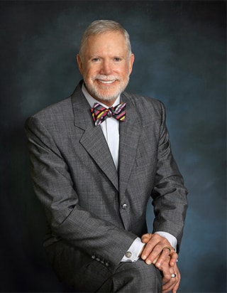 Earl Horton Treasurer Earl Horton began his business career at Lumberman’s Underwriting Alliance in Kansas City, Missouri. In 1985 he became an owner in an Independent Insurance Agency and over the past 24 years grew that business from 3 employees to 220, becoming the 2nd largest privately owned agency in the State of Florida. Past President of the Children’s Museum in 1993 and was Chairman of the Development Committee raising $21,000,000 for the new Museum building in 2010. Current Board of Trustees member with Cove since 2013.